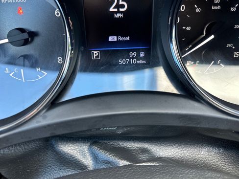 Used 2020 Nissan Rogue S AWD/4WD image 29