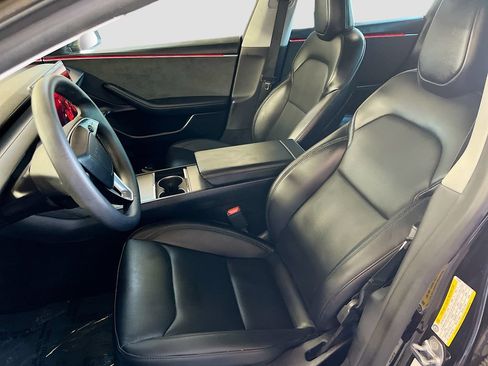 Used 2025 Tesla Model 3 Long Range AWD/4WD image 21