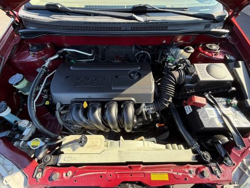 Used 2005 Toyota Corolla LE FWD image 25