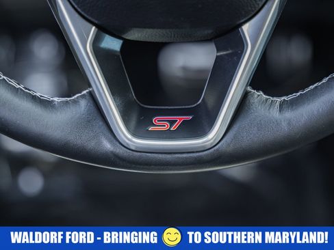 Used 2022 Ford Edge ST w/ Equipment Group 401A AWD/4WD image 35