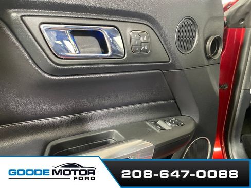 Used 2015 Ford Mustang GT Premium w/ Equipment Group 401A RWD image 9