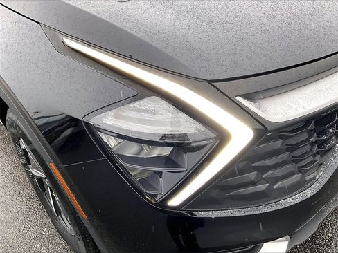 Certified 2023 Kia Sportage LX image 27