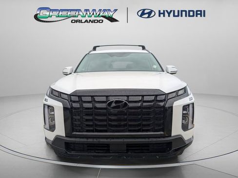 Used 2024 Hyundai Palisade XRT FWD image 3