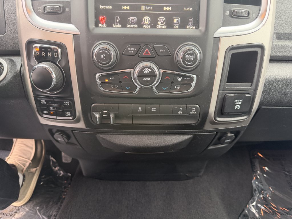 Used 2017 RAM 1500 Big Horn AWD/4WD image 31