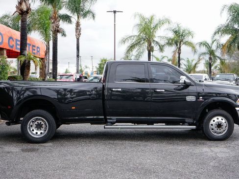 Used 2018 RAM 3500 Laramie Longhorn w/ Max Tow Package image 10