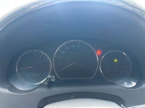 Used 2006 Toyota Sienna XLE image 19