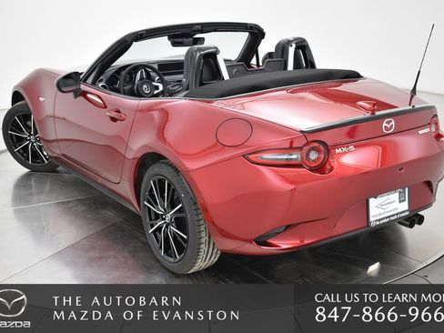 Used 2024 MAZDA MX-5 Miata Grand Touring image 22
