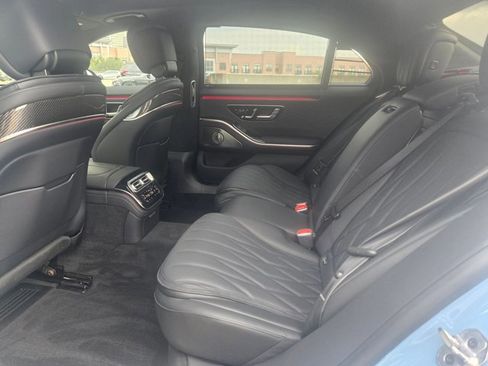 Used 2025 Mercedes-Benz S 63 AMG S image 17