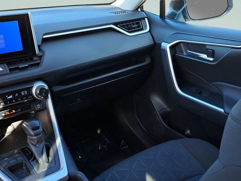 Certified 2023 Toyota RAV4 XLE w/ Convenience Package image 26