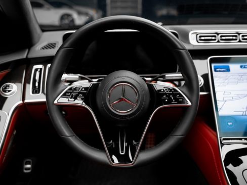 Used 2023 Mercedes-Benz S 500 4MATIC w/ AMG Line image 43