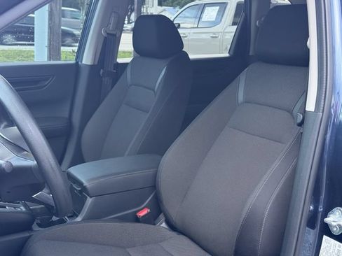 Used 2025 Honda CR-V EX image 15