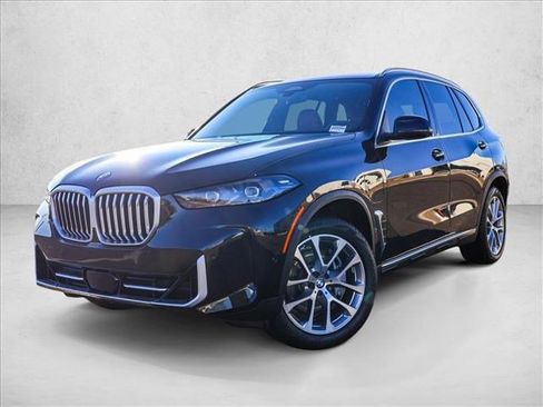 New 2026 BMW X5 xDrive50e image 1