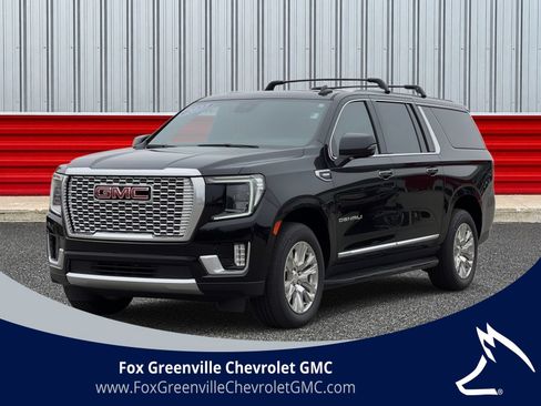 Used 2023 GMC Yukon XL Denali AWD/4WD image 1