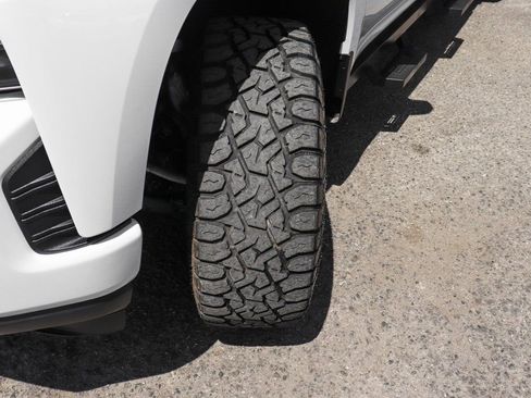 Used 2022 Chevrolet Silverado 1500 RST w/ Safety Package image 42