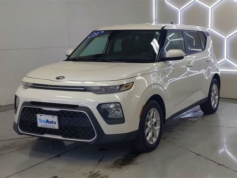 Used 2021 Kia Soul S image 12