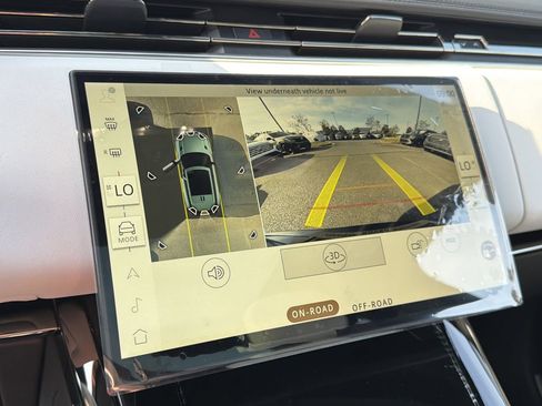 New 2026 Land Rover Range Rover Sport Dynamic SE image 26