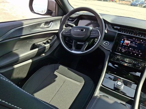 New 2026 Jeep Grand Cherokee Laredo X AWD/4WD image 10