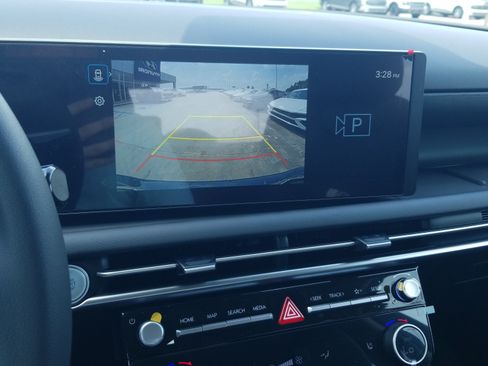 Used 2026 Hyundai Tucson SEL Plus FWD image 24