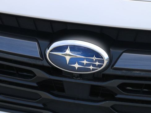 Used 2023 Subaru Outback Touring image 12