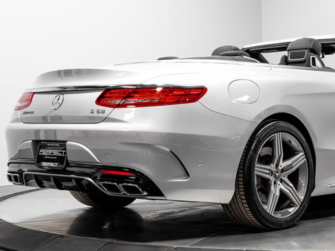 Used 2017 Mercedes-Benz S 63 AMG 4MATIC Cabriolet image 15