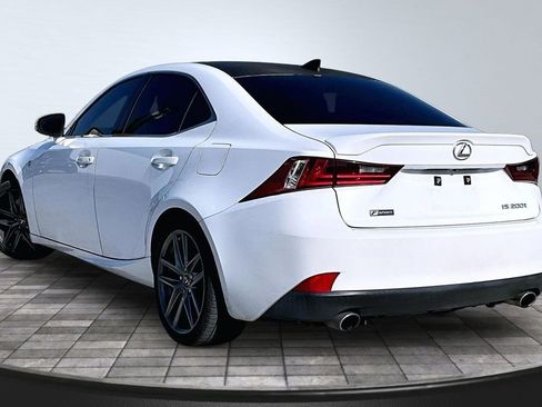 Used 2016 Lexus IS 200t RWD image 21