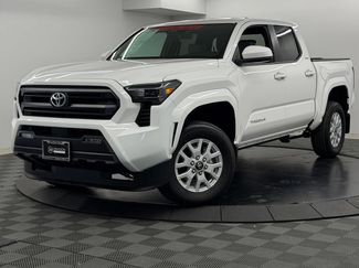 Used 2026 Toyota Tacoma SR5 RWD video 3