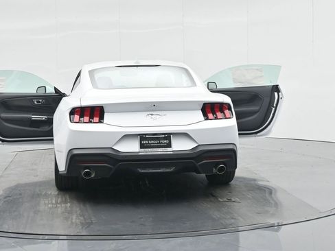 New 2025 Ford Mustang Coupe image 29