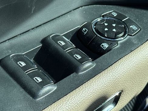 Used 2024 Ford Expedition Limited image 21