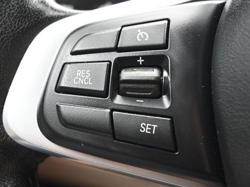 Used 2022 BMW X1 sDrive28i w/ Premium Package FWD image 19