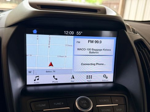 Used 2018 Ford Escape SEL image 9