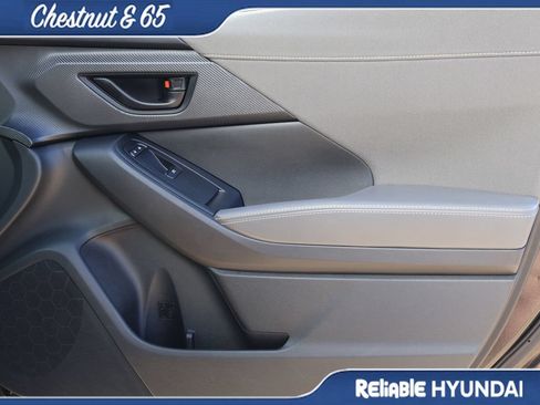 Used 2025 Subaru Crosstrek 2.5i Sport AWD/4WD image 9