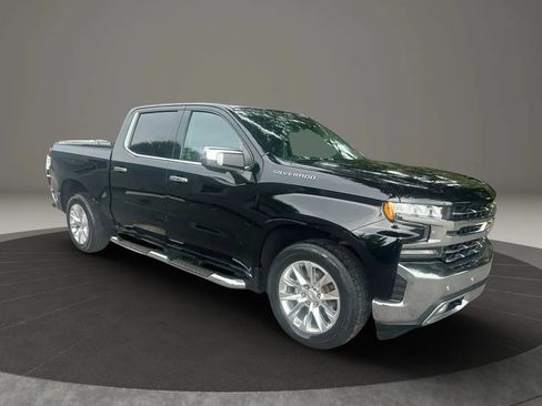 Used 2020 Chevrolet Silverado 1500 LTZ w/ LTZ Plus Package RWD image 5