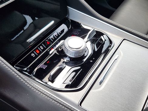 New 2025 Jeep Wagoneer Series II image 18