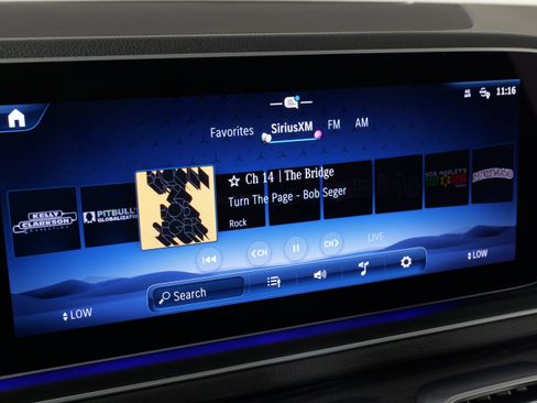 Used 2025 Mercedes-Benz GLE 450e 4MATIC w/ Winter Package image 50