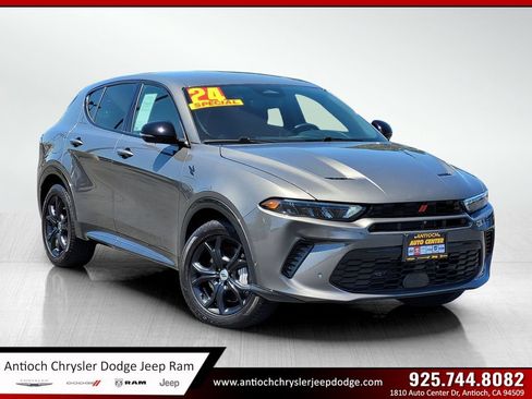 Certified 2024 Dodge Hornet R/T w/ Tech Pack w/o Parking AWD/4WD image 1