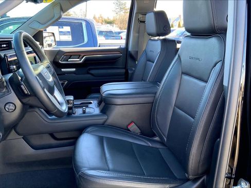 Used 2023 GMC Sierra 1500 Denali w/ Denali Reserve Package image 9