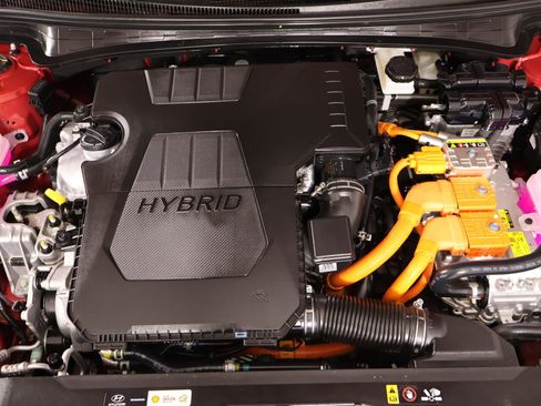 Certified 2025 Hyundai Elantra SEL FWD image 19