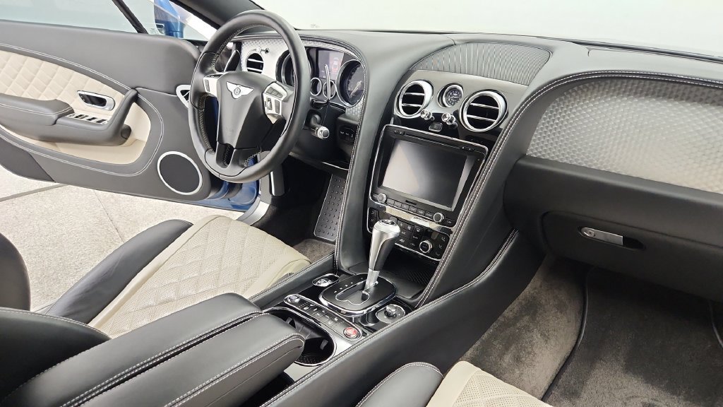 Used 2016 Bentley Continental GT V8 S AWD/4WD image 52