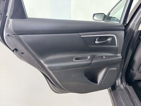 Used 2017 Nissan Altima 2.5 SR FWD image 26