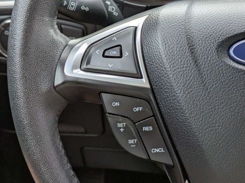 Used 2022 Ford Edge SEL AWD/4WD image 24