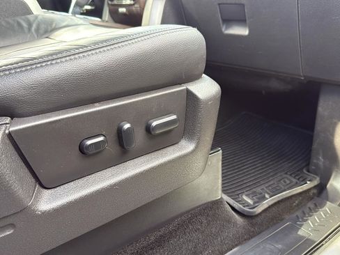 Used 2014 Ford F150 Lariat w/ Equipment Group 502A Luxury image 25