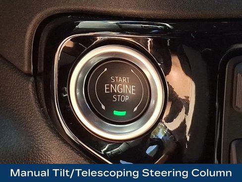 Used 2025 Chevrolet Silverado 1500 LT AWD/4WD image 19