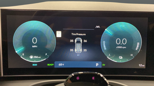 New 2026 Hyundai Tucson Limited AWD/4WD image 17