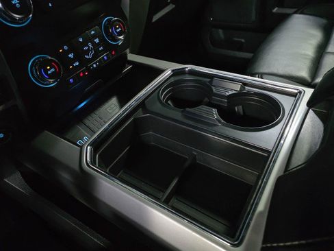 Used 2021 Ford F350 Lariat w/ Tremor Off-Road Package image 31