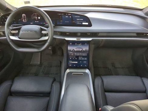 Used 2024 Lucid Air Touring image 13