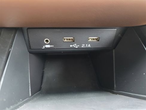 Used 2022 Subaru Outback Touring XT w/ Popular Package #2 image 36