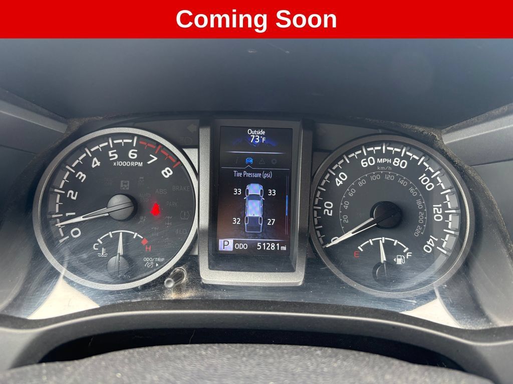 Used 2021 Toyota Tacoma TRD Off-Road w/ Technology Package AWD/4WD image 17