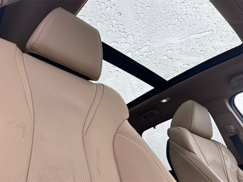 Certified 2024 Acura MDX SH-AWD w/ Technology Package image 20