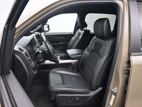 Used 2020 RAM 1500 Big Horn w/ Built-to-serve Edition AWD/4WD image 20