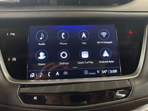 Certified 2022 Cadillac XT5 Premium Luxury w/ LPO, Floor Liner Package image 12